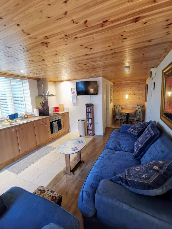 The Nook @ Rowan Tree Cottage Ballymoney Exterior photo